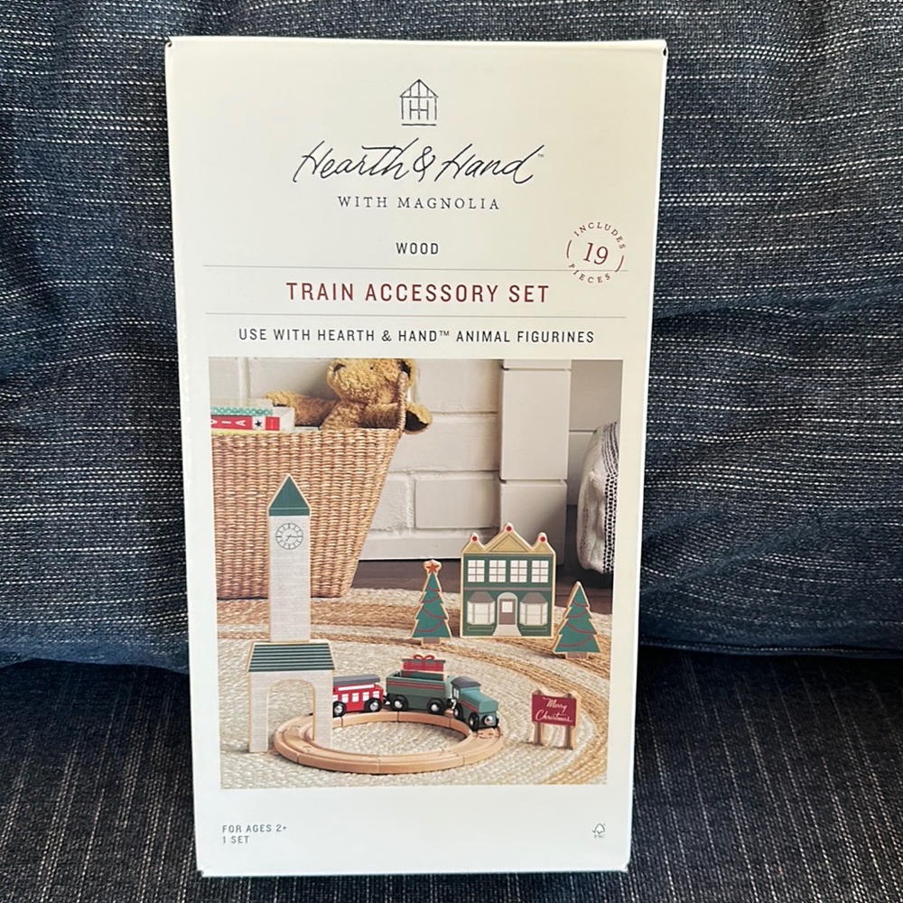 New Hearth & Hand Wood Train Accessory Set Holiday Christmas Gifts Clock Tower